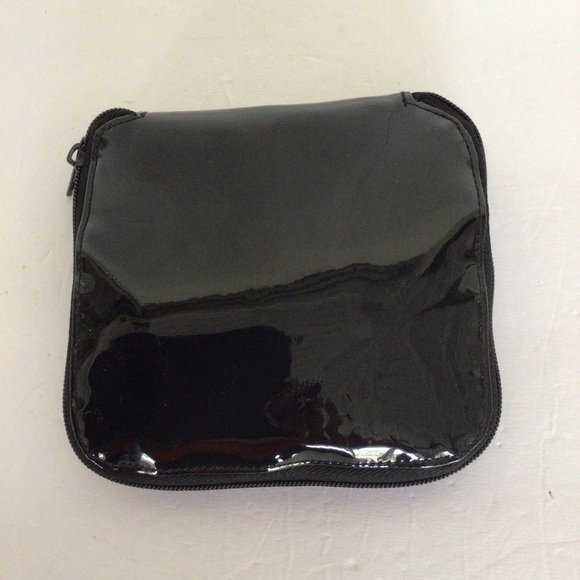 NWOT ST. JOHN PACKABLE NYLON TOTE BAG SHOPPER - Picture 9 of 10